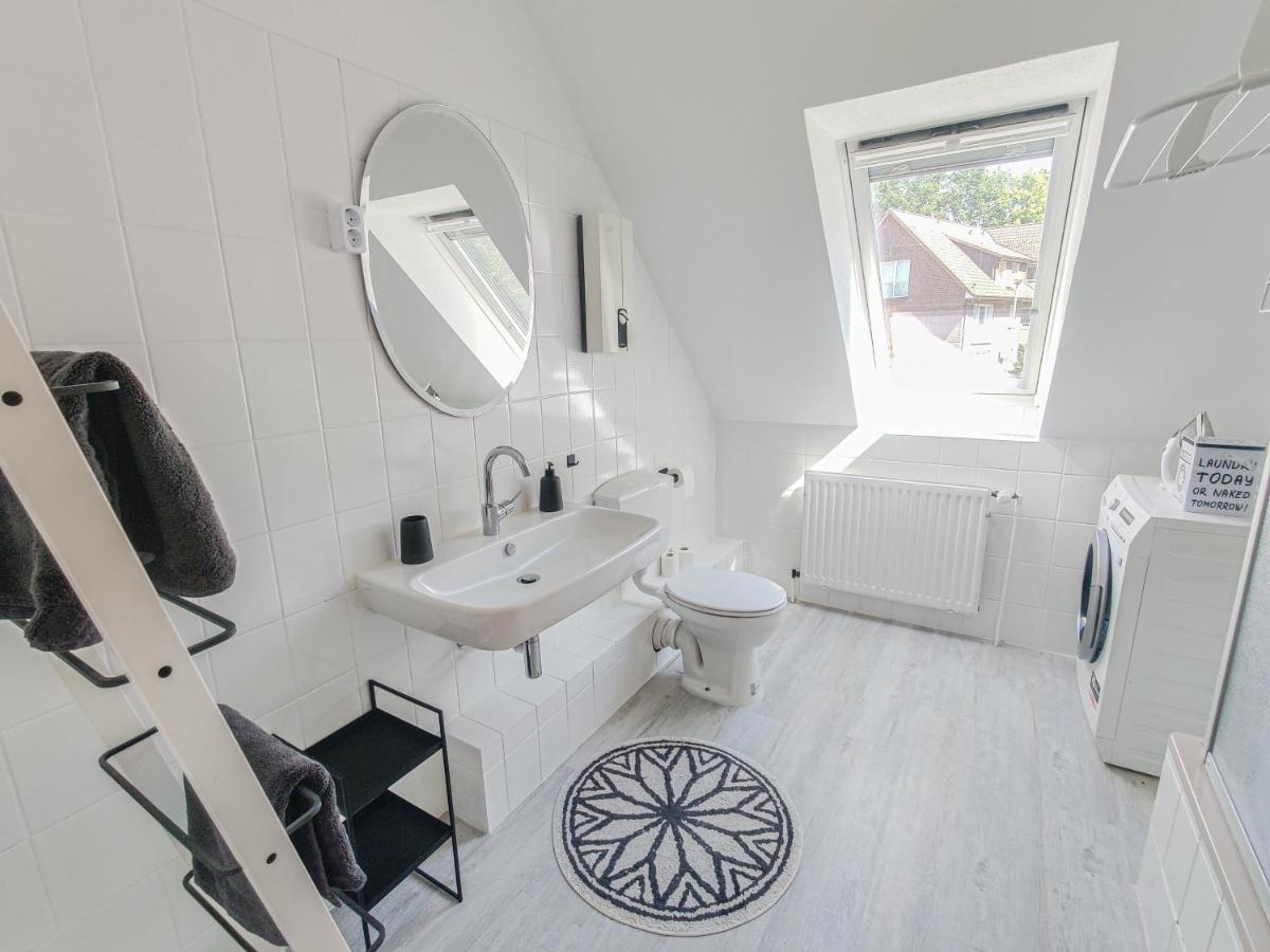Inikama: Designer Apartment Im Gruenen - Netflix Rosengarten  Buitenkant foto