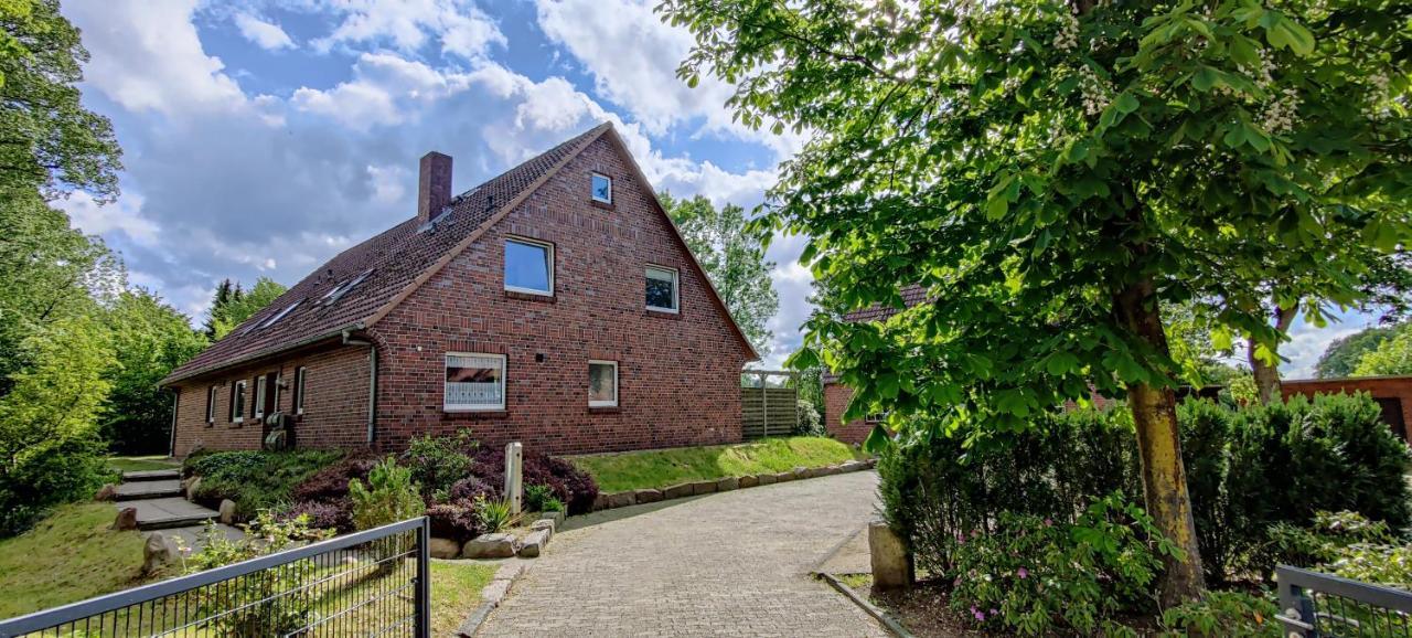 Inikama: Designer Apartment Im Gruenen - Netflix Rosengarten  Buitenkant foto
