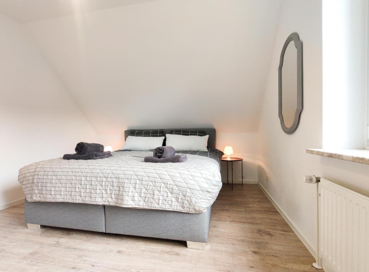 Inikama: Designer Apartment Im Gruenen - Netflix Rosengarten  Buitenkant foto