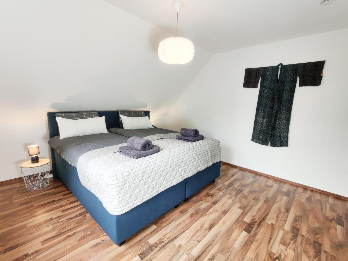 Inikama: Designer Apartment Im Gruenen - Netflix Rosengarten  Buitenkant foto